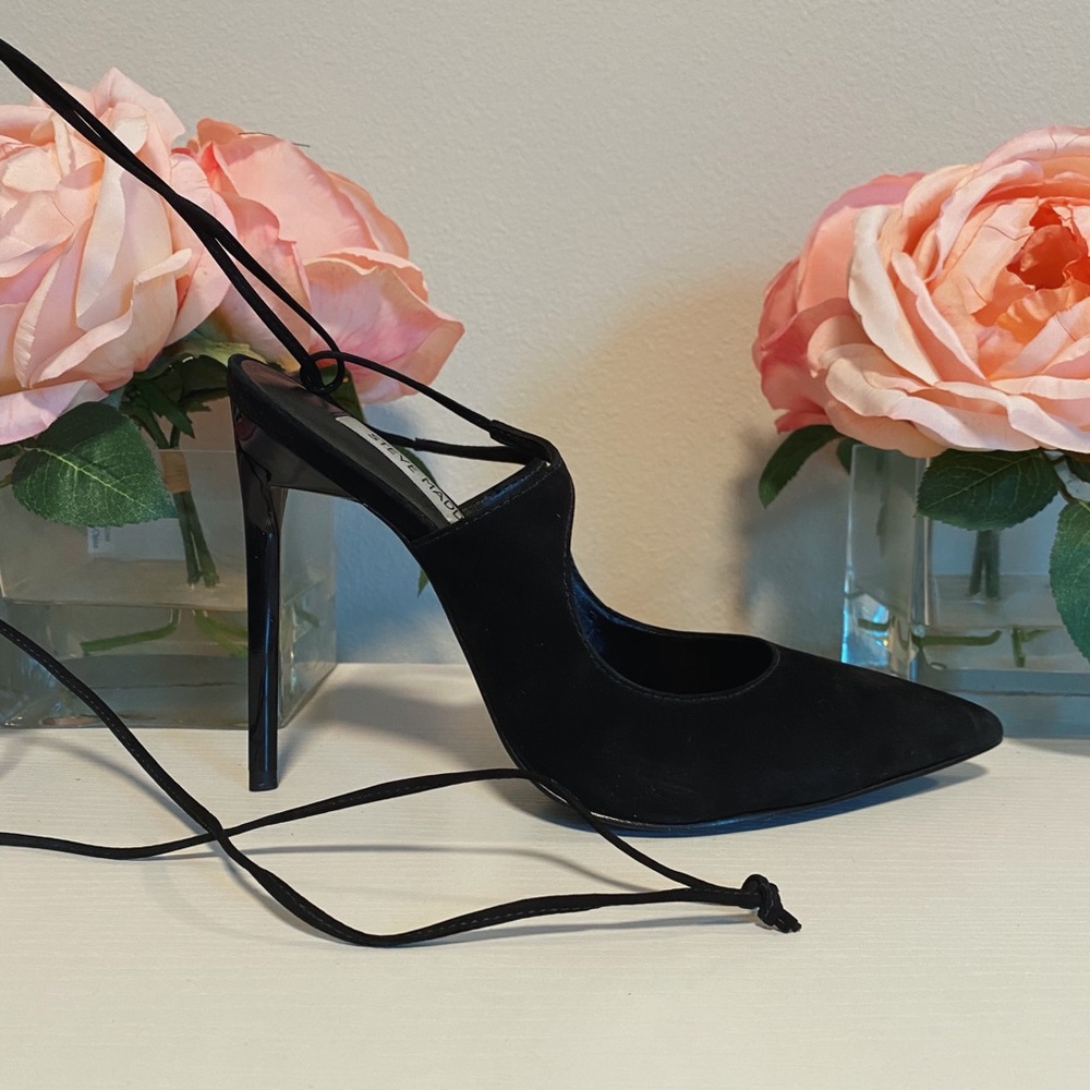 Steve Madden Vienna Black Suede Heels